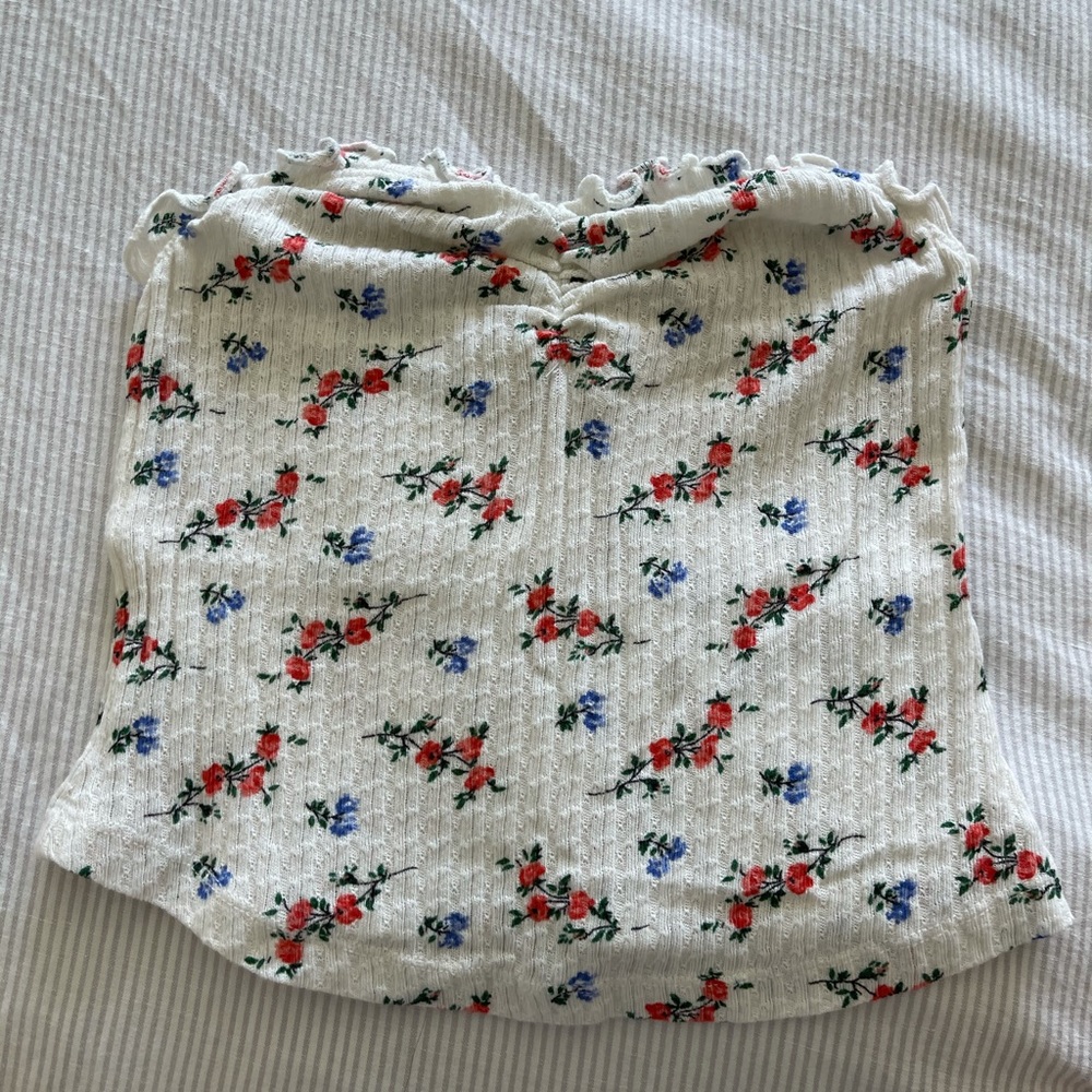 Floral urban outfitters tube top!